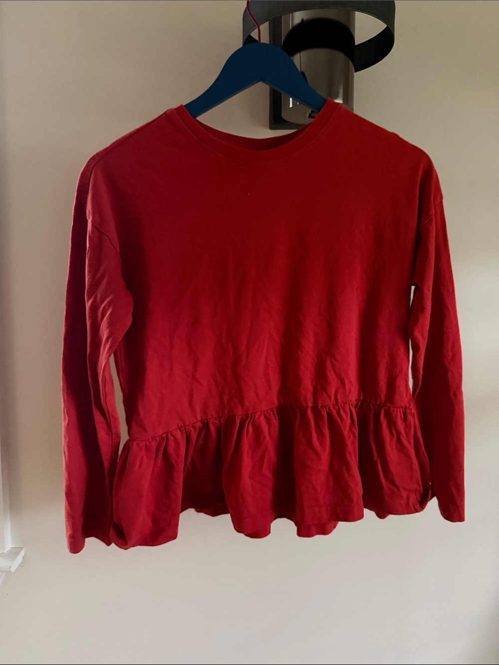 Red loose Peplum Long Sleeve Top